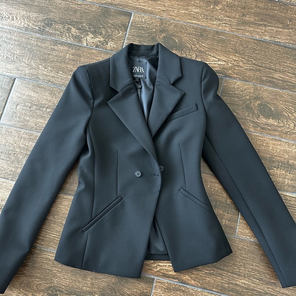 Zara Black Blazer - Picture 5 of 6